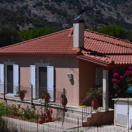 The Seasons Of Nickolas Agia Efimia Exterior foto