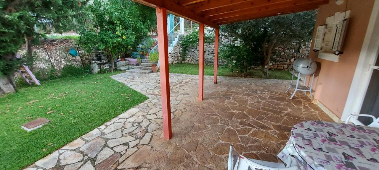 The Seasons Of Nickolas Agia Efimia Exterior foto